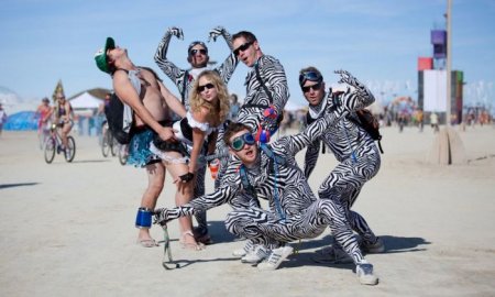 Burning Man ( ) 2010 (158  + 5 )