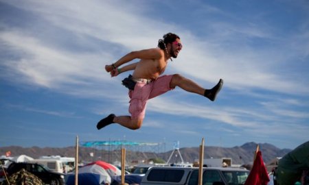  Burning Man ( ) 2010 (158  + 5 )