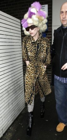 ����� ���������� ������� Lady GaGa �� 2010 ��� (49 ����)