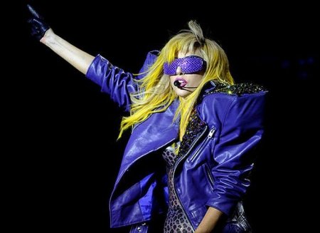 ����� ���������� ������� Lady GaGa �� 2010 ��� (49 ����)