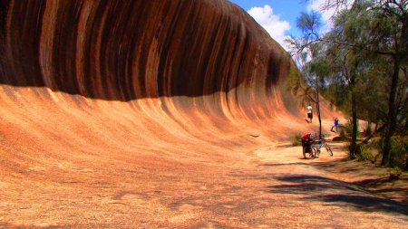 Wave Rock -   (16  + 2 )