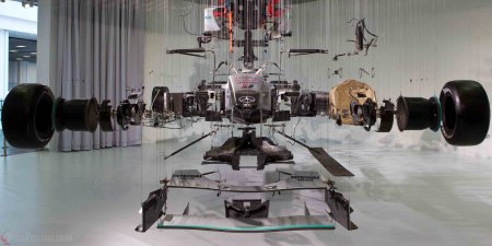   Mercedes GP Petronas F1 (18  + 3 )