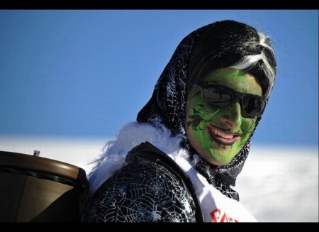    (Hexenabfahrt) (33  + 3 )