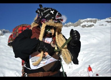    (Hexenabfahrt) (33  + 3 )