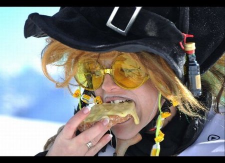    (Hexenabfahrt) (33  + 3 )