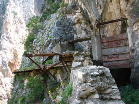 El Caminito del Rey -   (33  + 6 )
