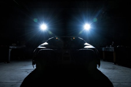     - Batman Tumbler (12  + 1 )